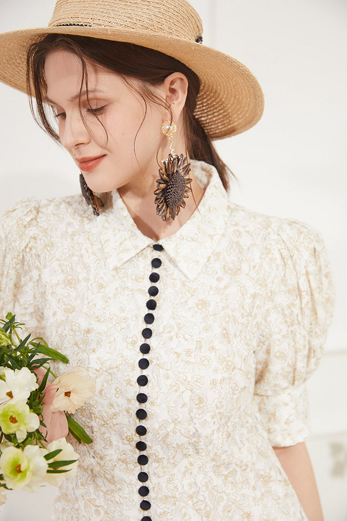 Botanical lace x accent button puff sleeve dress 