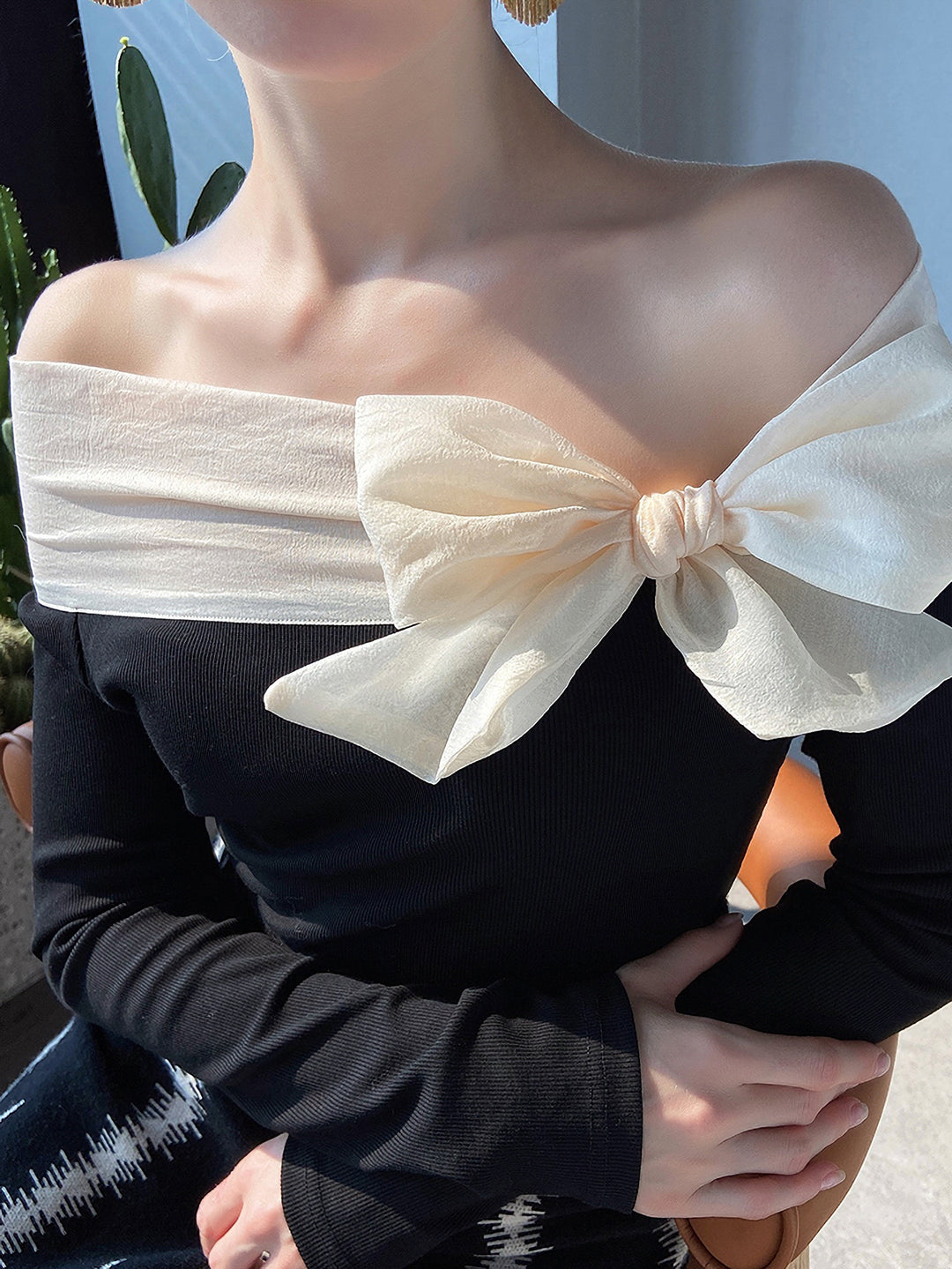 Classical ribbon off shoulder tops 