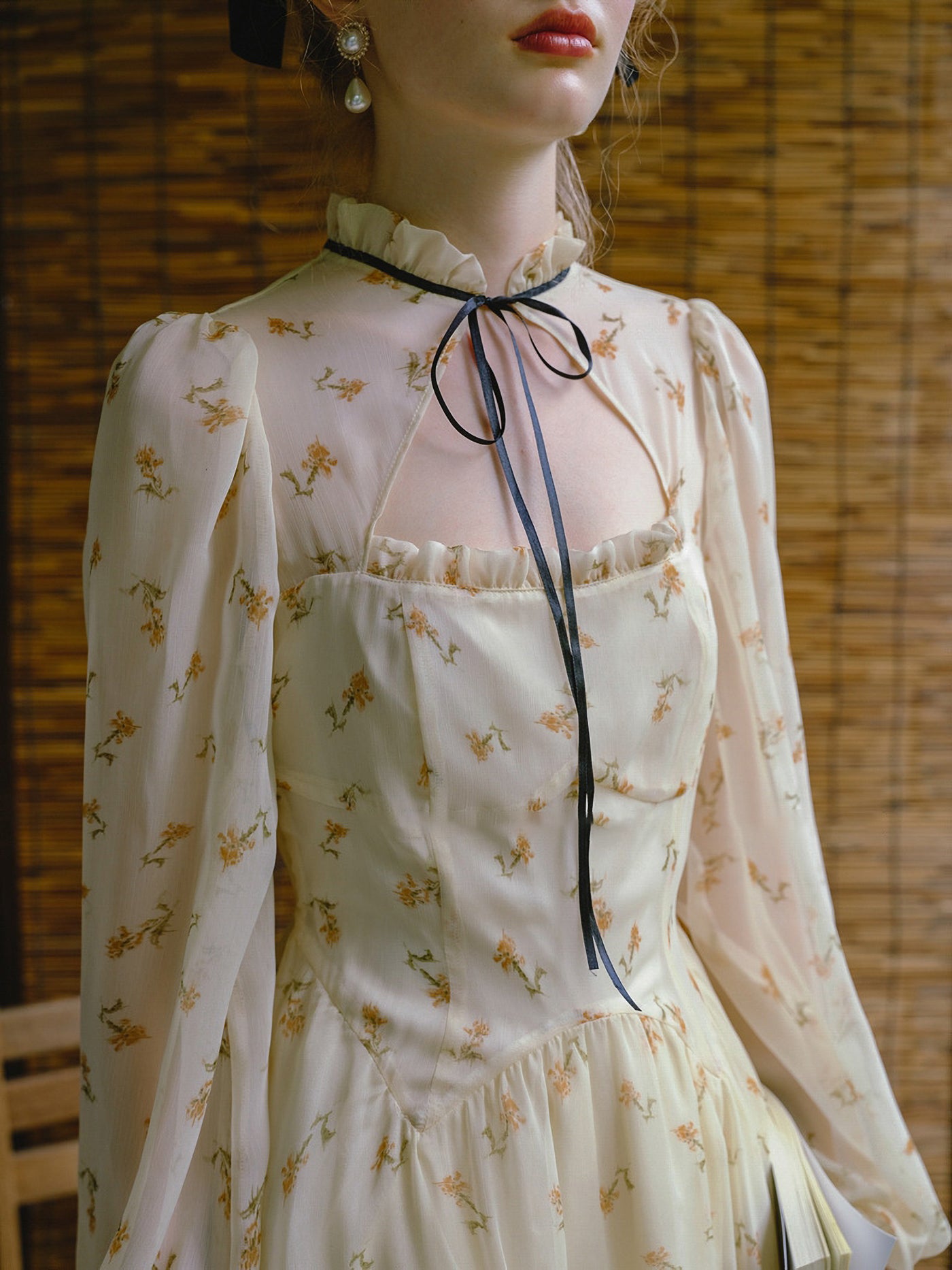 Front ribbon fairy dress 