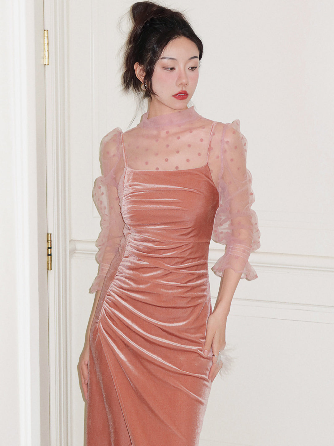 Dot sleeve pink velvet dress [2-piece set] 