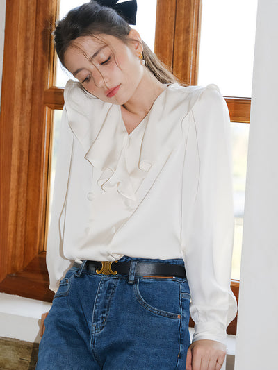 Double-button white ruffle blouse 